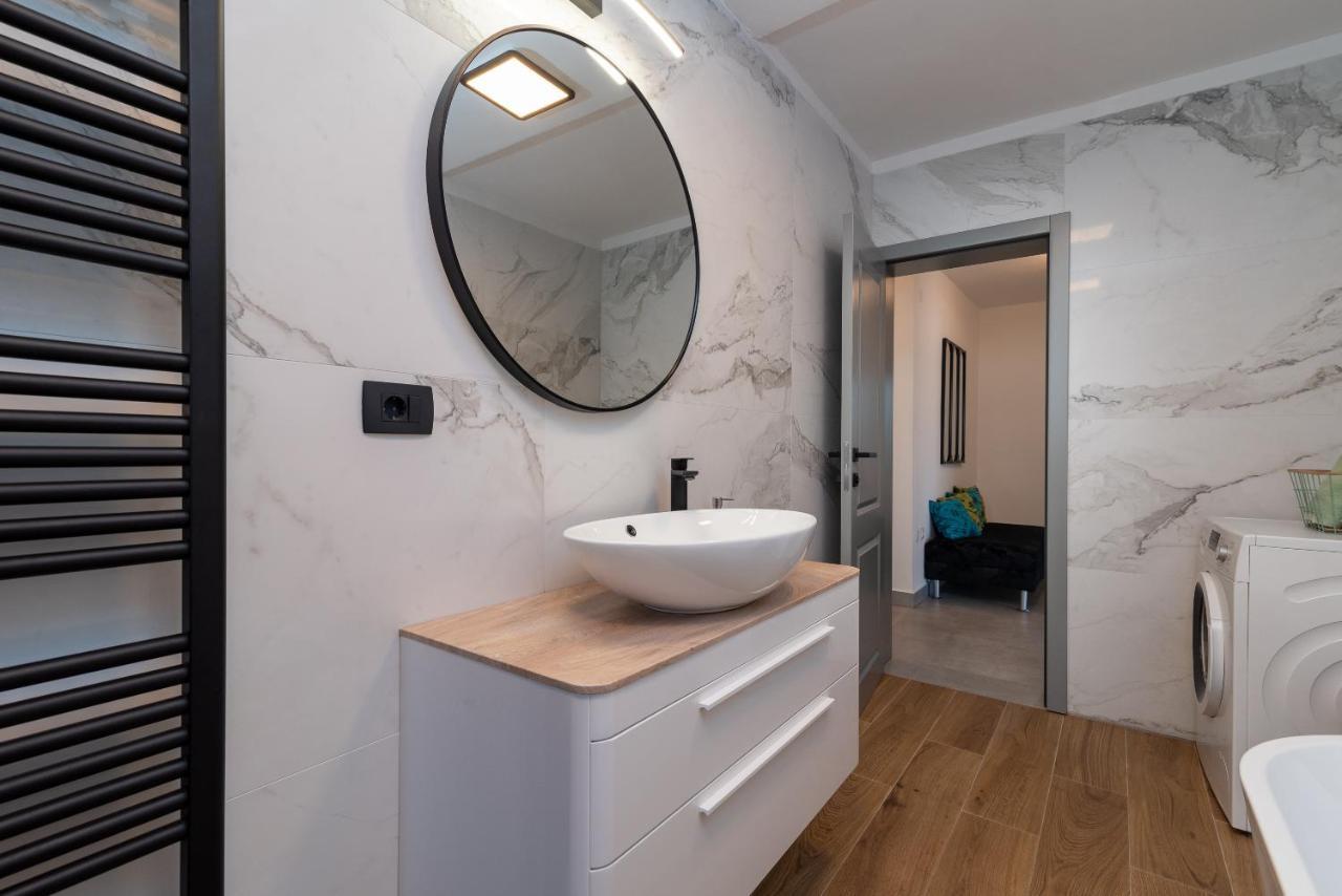 Apartment Kambel Kastela Luaran gambar
