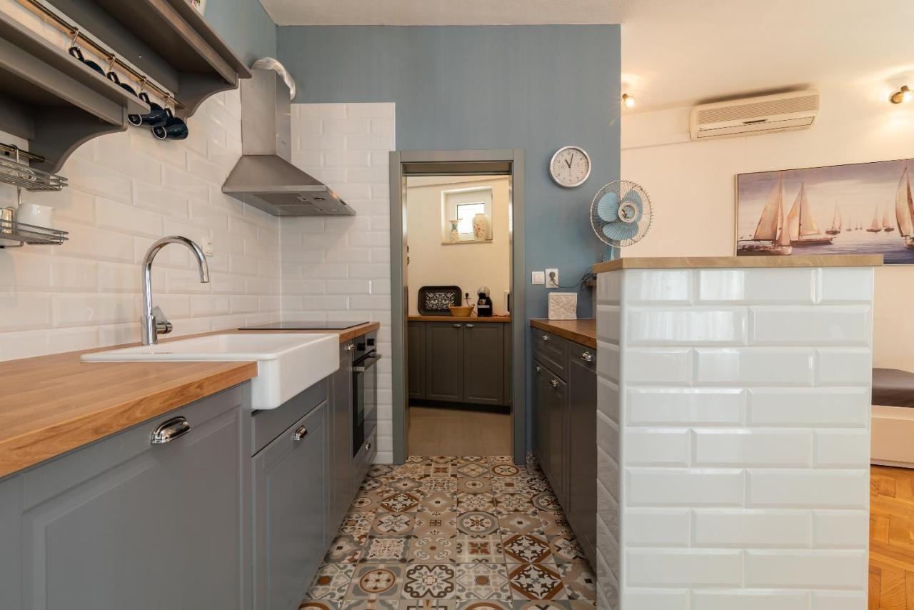 Apartment Kambel Kastela Luaran gambar