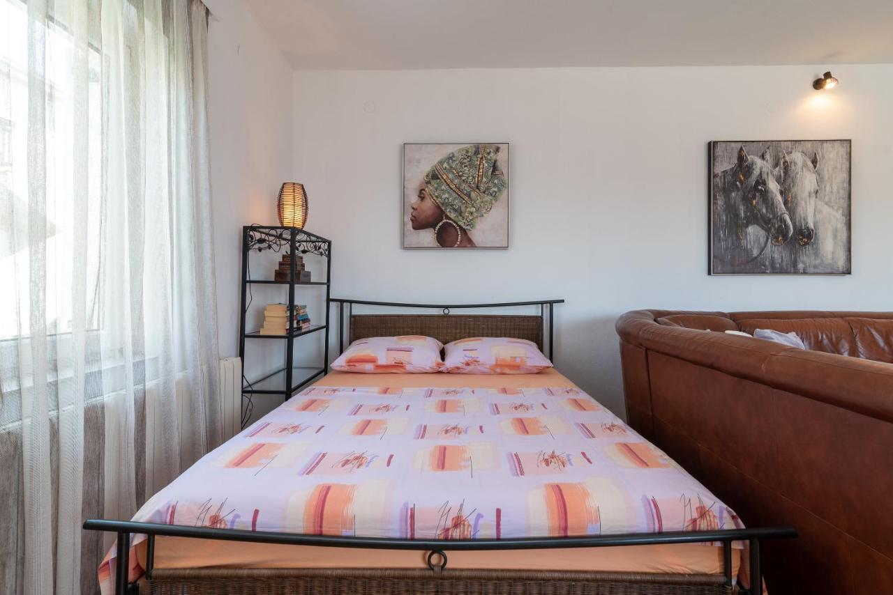 Apartment Kambel Kastela Luaran gambar